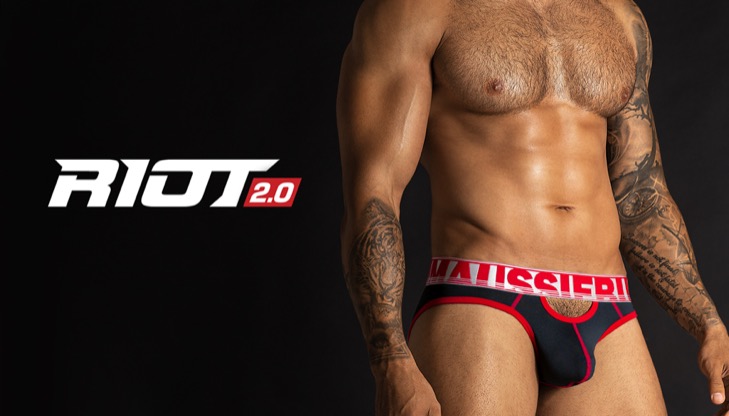 Prodyšné slipy z mikrovlákna AussieBum RIOT 2.0 Brief Black6 - kópia_729px